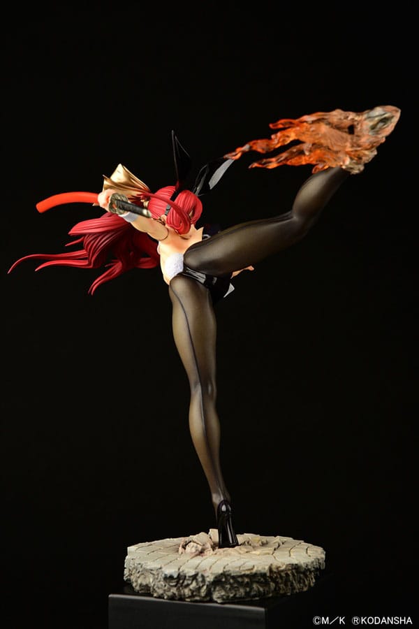 Fairy Tail Statue 1/6 Erza Scarlet High Kick Black Bunny Ver. 37 cm