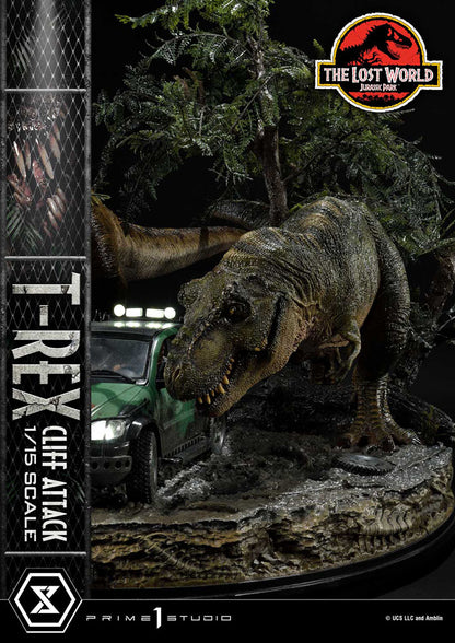 JURASSIC WORLD: The Lost World Statue 1/15 T-Rex Cliff Attack Bonus versión 53 cm