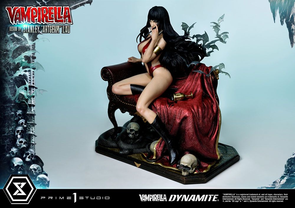 Dynamite Entertainment Statue 1/3 Vampirella Design by Stanley Artgerm Lau 55 cm