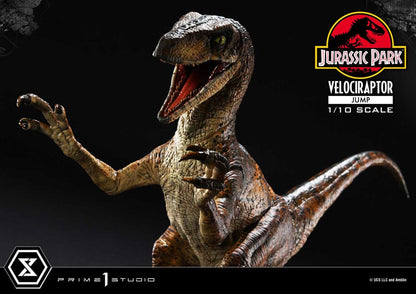 Jurassic Park Prime Collectibles Statue 1/10 Velociraptor Jump 21 cm