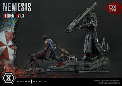 Resident Evil 3 Statue 1/4 Nemesis Deluxe versión 92 cm