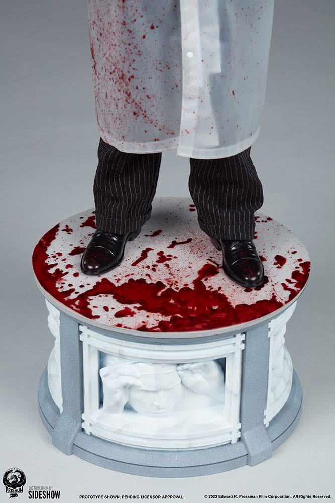 American Psycho: Patrick Bateman Bloody Version 1:4 Schaalbeeld