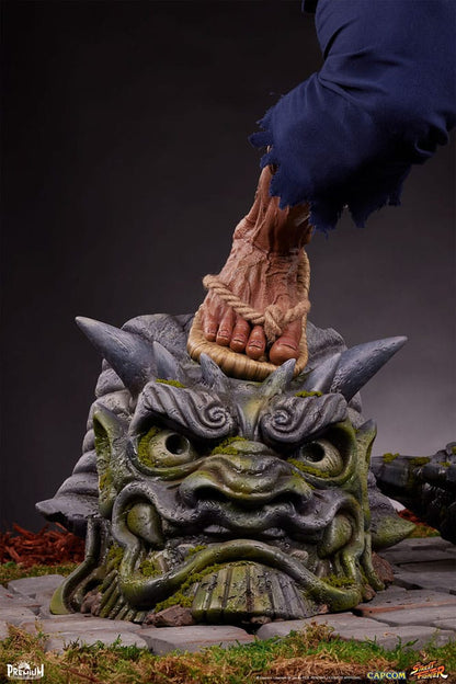 Statua Street Fighter 1/2 Akuma 107 cm