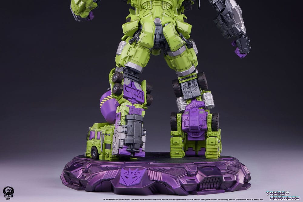 Transformers: statue della scala Museam devastator