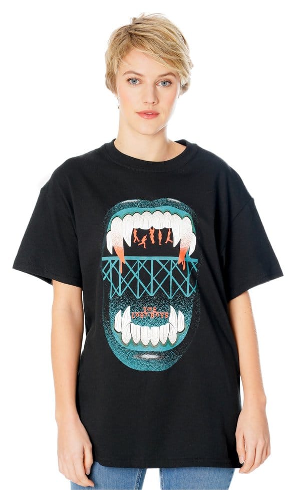 Les garçons perdus T-Shirt Vintage suspendu