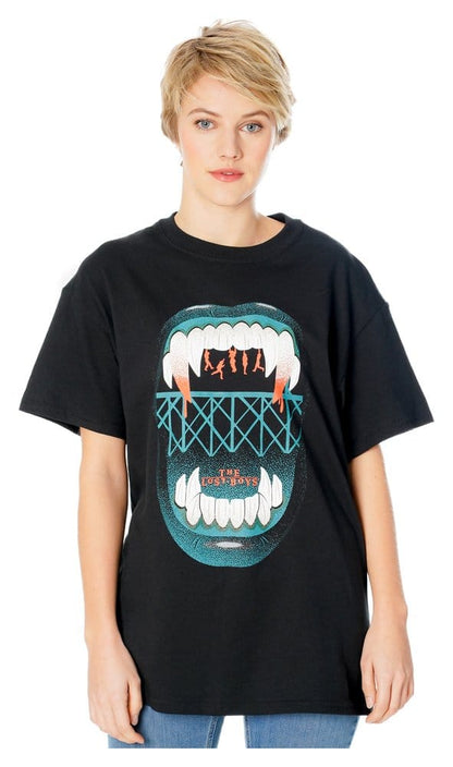 Les garçons perdus T-Shirt Vintage suspendu