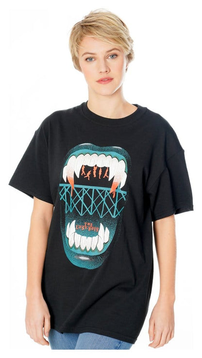 Les garçons perdus T-Shirt Vintage suspendu