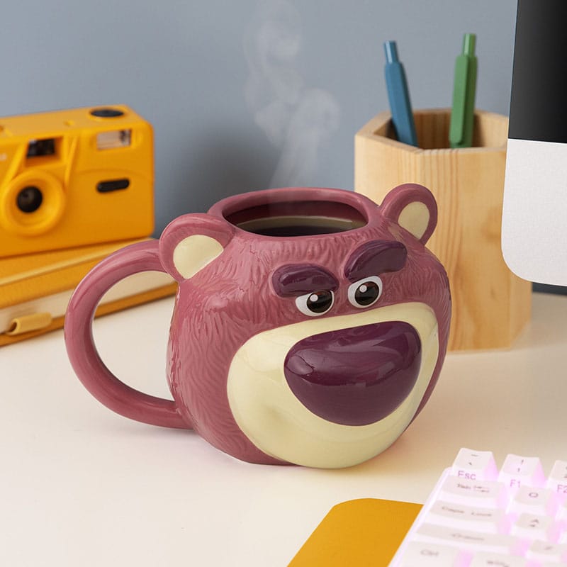 Tasse en forme de tasse en forme de lotso