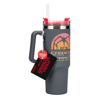 Stranger Things 5 ​​Bere tazza con paglia 900 ml