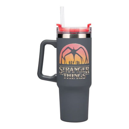 Stranger Things 5 ​​Bere tazza con paglia 900 ml