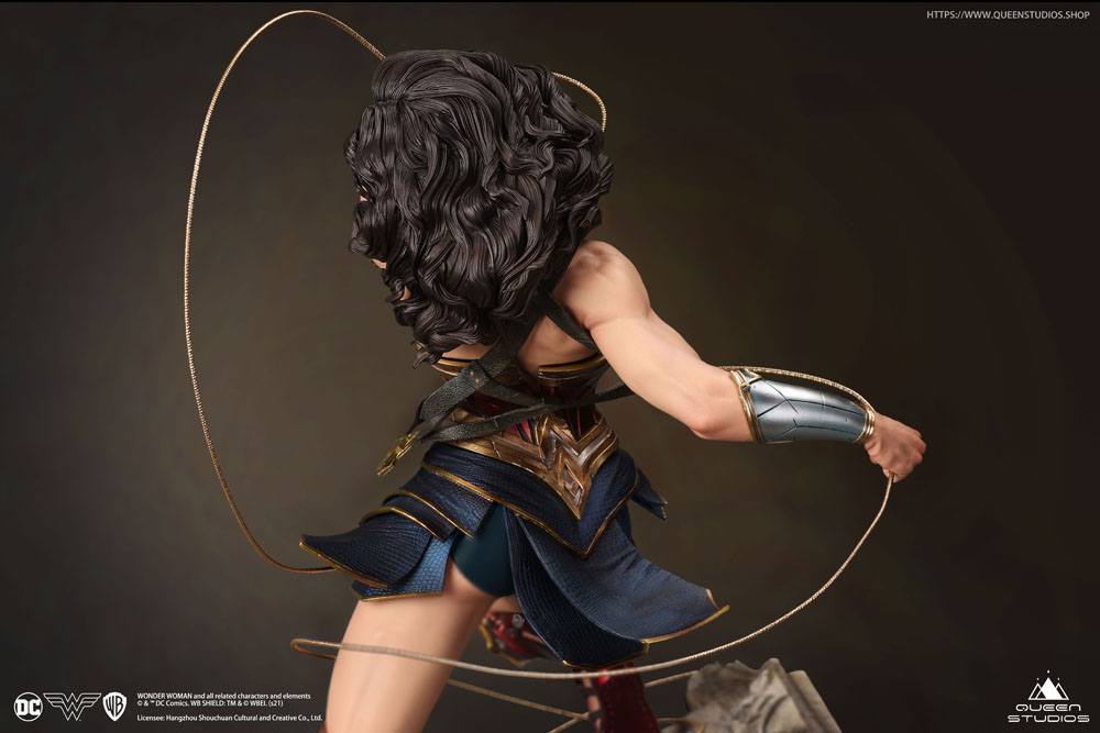 Estatua cómica de Wonder Woman 1/4 Wonder Woman Early Bird versión 47 cm