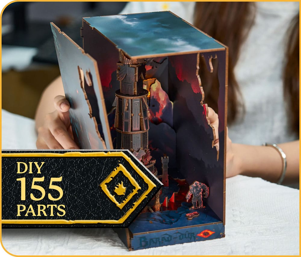 Le Seigneur des Anneaux Tiny Adventures Book Nook Mini Diorama Barad-Dûr 23 cm