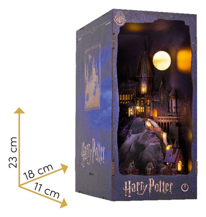 Harry Potter Tiny Adventures Book Nook Mini Diorama Hogwarts Castle 18 cm