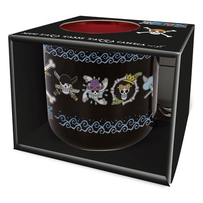 En bit mugg jolly roger 355 ml