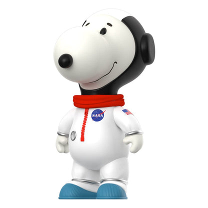 Peanuts supersize vinylactiefiguur Snoopy wit ruimtepak 30 cm