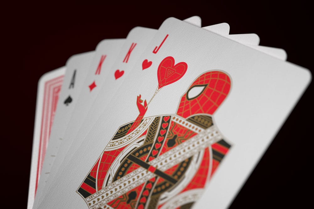 Avengers - The Infinity Saga Playing Cards Version rouge