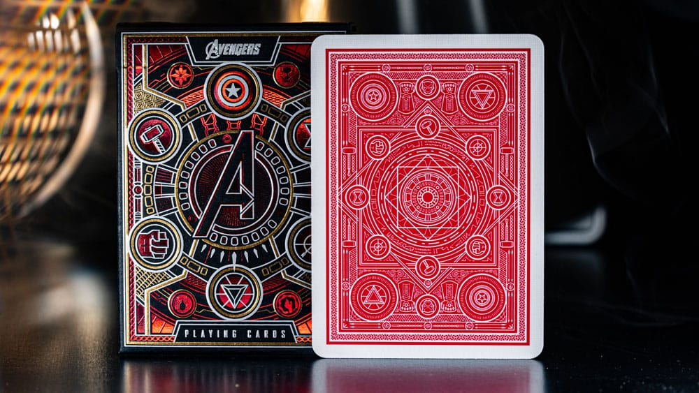Avengers - The Infinity Saga Playing Cards Version rouge