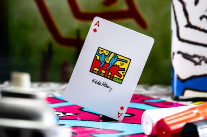 Keith Haring jugando cartas