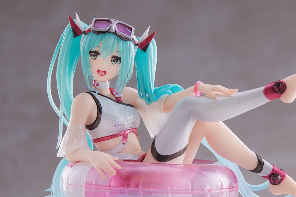 Hatsune Miku Wonderland PVC Statue Aqua Float Girls Figure Hatsune Miku Reissue 18 cm