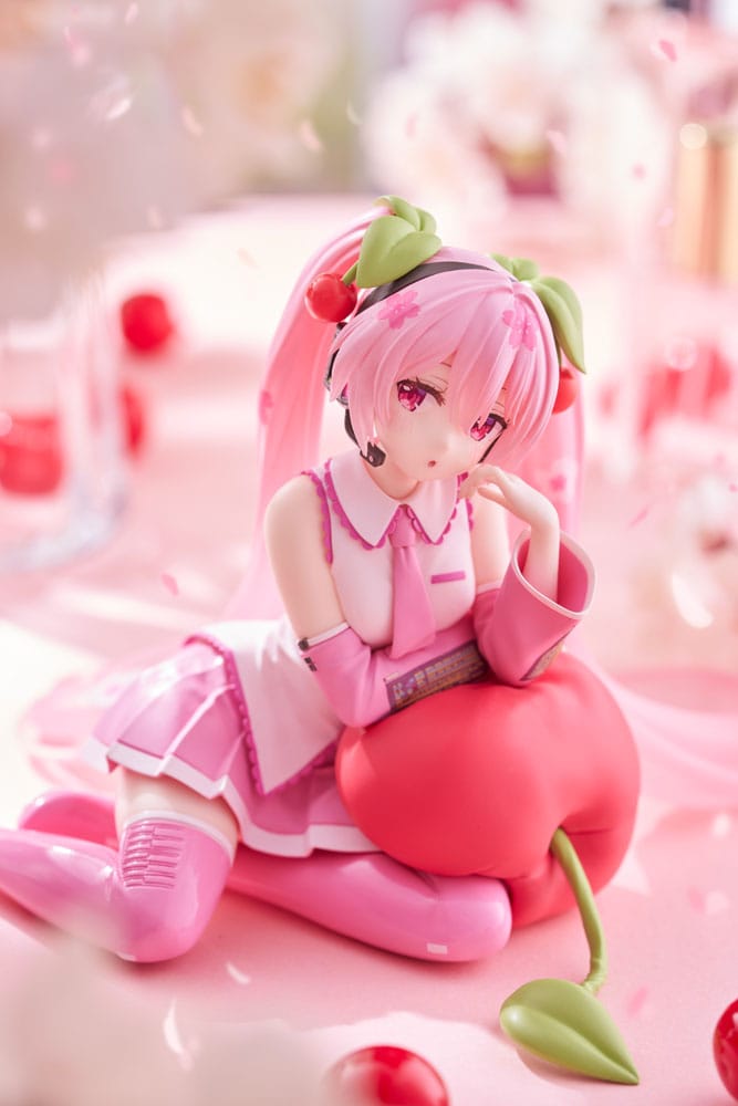 Hatsune miku pvc kip radna površina slatka figura sakura miku cherry jastuk ver. 13 cm