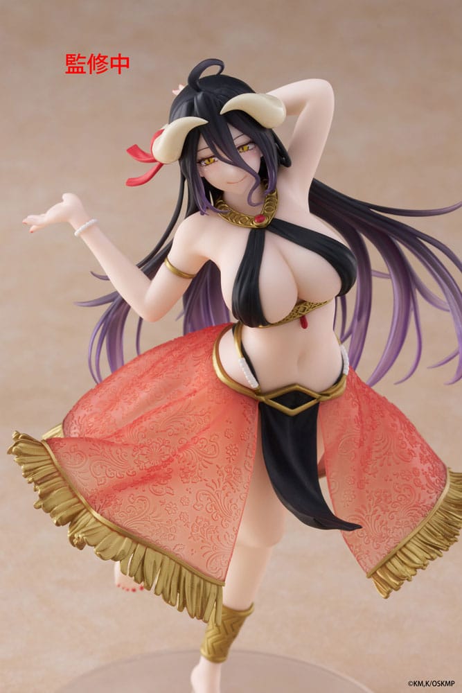 Derebeyi Coreful PVC Heykeli Albedo Dansçı Ver. 18 cm