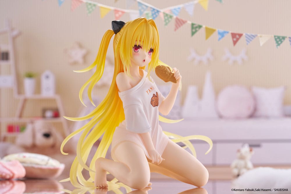 To Love-Ru Darkness PVC Statue Desktop Søt figur Golden Darkness Roomwear Ver. 13 cm