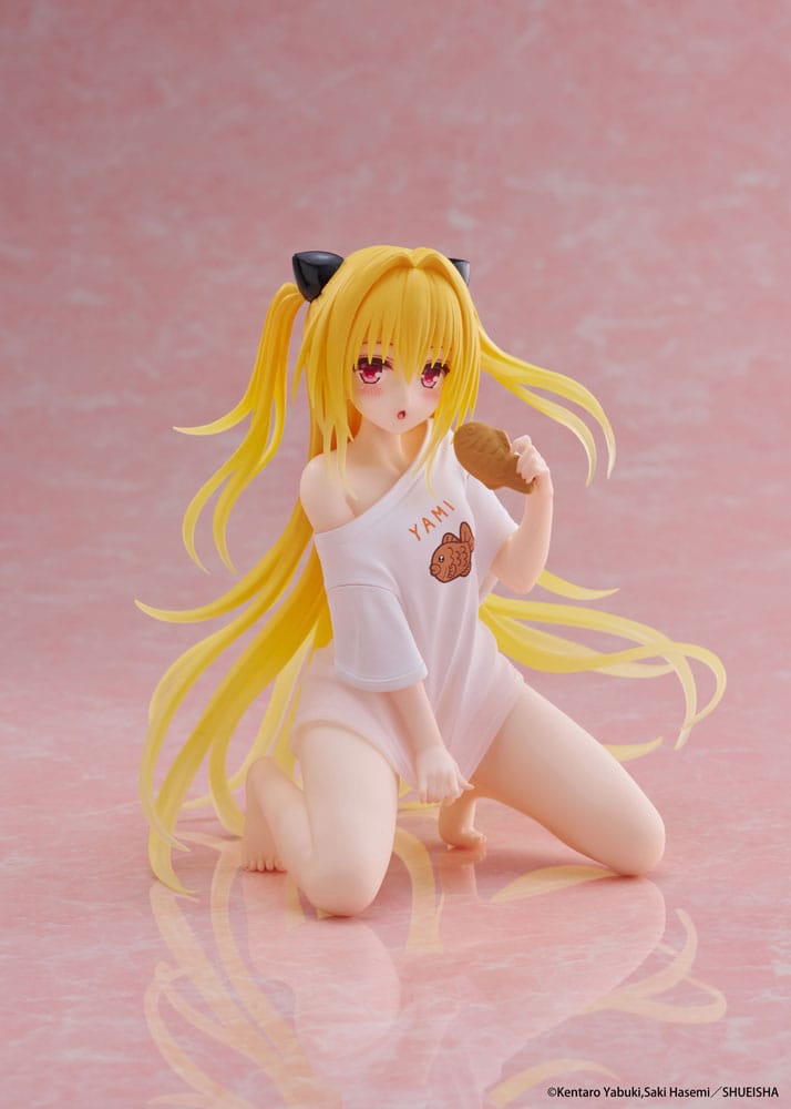 To Love-Ru Darkness PVC Statue Desktop Søt figur Golden Darkness Roomwear Ver. 13 cm