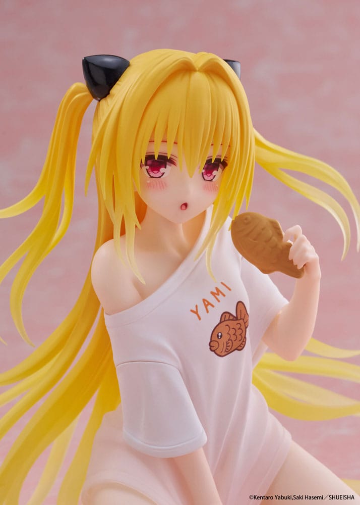 To Love-Ru Darkness PVC Statue Desktop Søt figur Golden Darkness Roomwear Ver. 13 cm