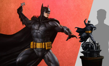 DC Comics Maquette 1/4 Batman (Black and Grey Edition) 66 cm