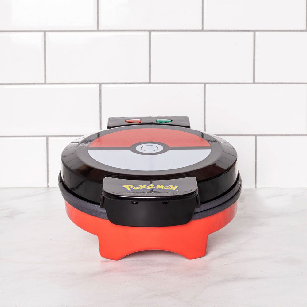 Pokémon Waffle Maker Pokeball