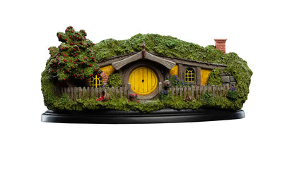 Hobbit Beklenmedik Bir Yolculuk Heykeli #13 Apple Orchard 20 cm