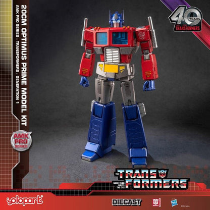 Transformers: Generation One AMK Pro Series Model de plástico Kit Optimus Prime 20 cm