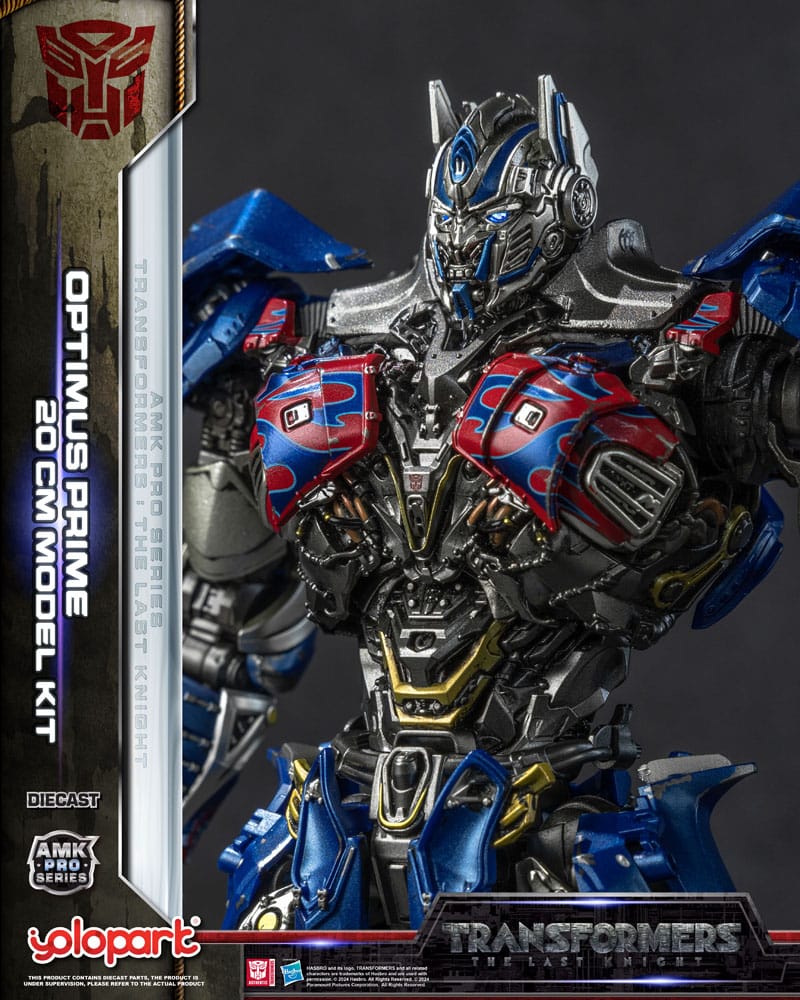 Transformers: The Last Knight Amk Pro Series Plastic Model Kit Optimus Prime (Oversea -Version) 20 cm