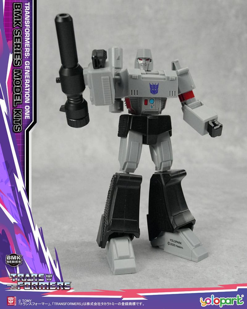 Kit modello Transformers Generation One serie BMK Megatron 16 cm